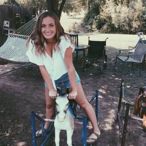 Meet your Posher, Heather